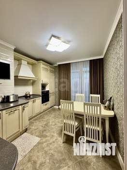 2-к квартира, вторичка, 66м2, 11/13 этаж