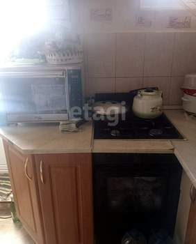 2-к квартира, вторичка, 44м2, 1/1 этаж