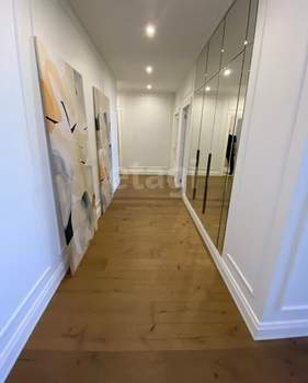 3-к квартира, вторичка, 130м2, 6/17 этаж