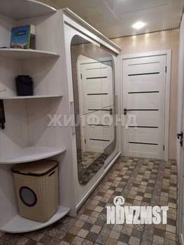 2-к квартира, вторичка, 46м2, 1/10 этаж