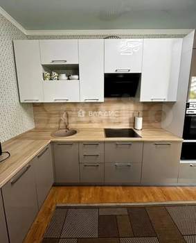 2-к квартира, вторичка, 68м2, 2/15 этаж