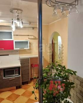 3-к квартира, вторичка, 64м2, 6/10 этаж