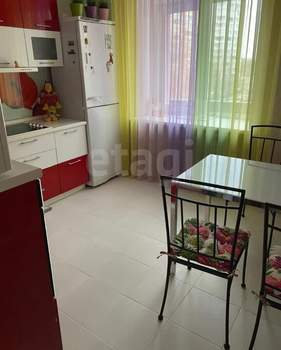 2-к квартира, вторичка, 71м2, 2/10 этаж