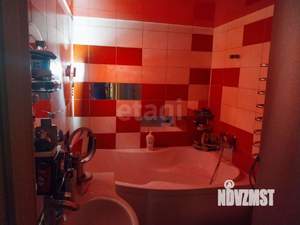 2-к квартира, вторичка, 68м2, 1/5 этаж