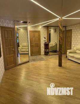 4-к квартира, вторичка, 119м2, 2/5 этаж