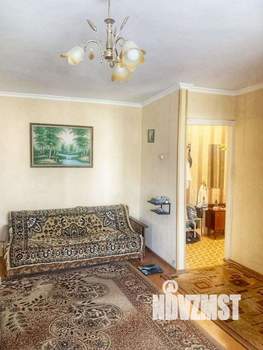 3-к квартира, вторичка, 54м2, 2/3 этаж