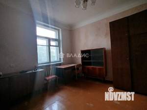 3-к квартира, вторичка, 65м2, 3/3 этаж