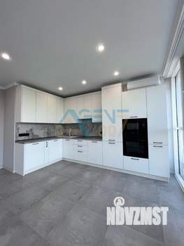 3-к квартира, вторичка, 120м2, 6/9 этаж