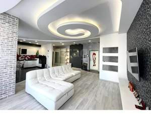 2-к квартира, вторичка, 89м2, 7/14 этаж