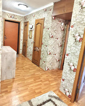 2-к квартира, вторичка, 57м2, 1/5 этаж