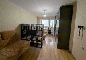 2-к квартира, вторичка, 60м2, 1/10 этаж