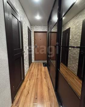 3-к квартира, вторичка, 60м2, 5/5 этаж