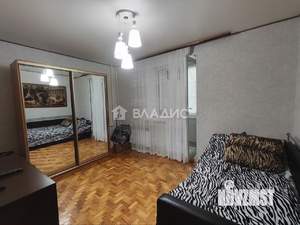 3-к квартира, вторичка, 64м2, 1/14 этаж