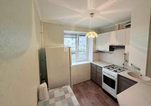 2-к квартира, вторичка, 44м2, 1/5 этаж