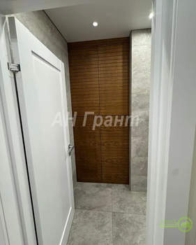 4-к квартира, вторичка, 128м2, 2/5 этаж
