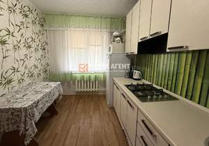 2-к квартира, вторичка, 45м2, 1/5 этаж