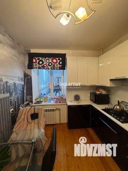 2-к квартира, вторичка, 63м2, 1/9 этаж