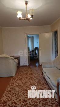 2-к квартира, вторичка, 44м2, 3/5 этаж