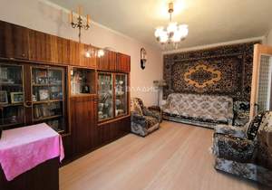 3-к квартира, вторичка, 61м2, 8/9 этаж