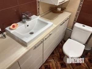 2-к квартира, вторичка, 42м2, 1/5 этаж