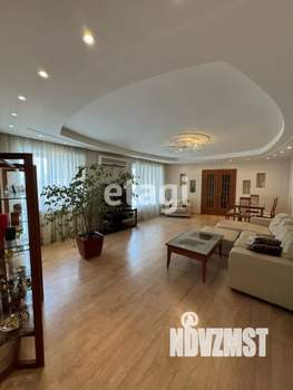 4-к квартира, вторичка, 155м2, 4/9 этаж