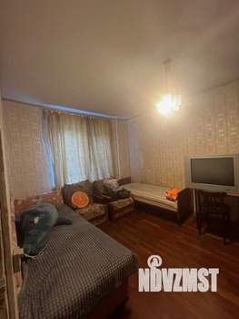 3-к квартира, вторичка, 60м2, 1/9 этаж