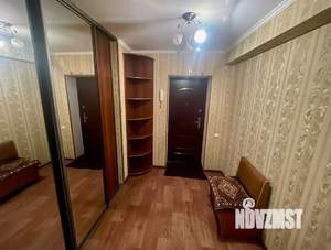 2-к квартира, вторичка, 61м2, 1/5 этаж