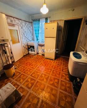 2-к квартира, вторичка, 36м2, 1/1 этаж