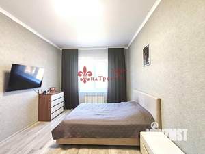 2-к квартира, вторичка, 64м2, 1/4 этаж