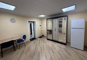 2-к квартира, вторичка, 55м2, 1/6 этаж