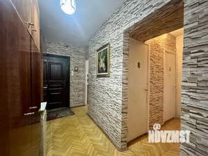 3-к квартира, вторичка, 60м2, 6/9 этаж