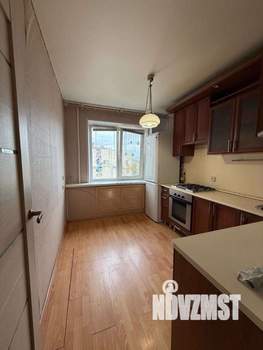 3-к квартира, вторичка, 63м2, 10/10 этаж