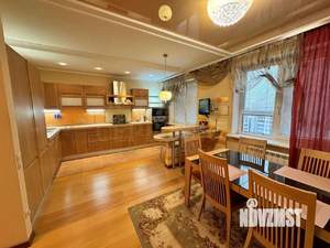 4-к квартира, вторичка, 194м2, 11/17 этаж