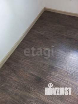 2-к квартира, вторичка, 42м2, 1/5 этаж