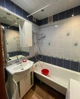 3-к квартира, вторичка, 62м2, 1/12 этаж