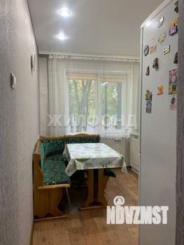 3-к квартира, вторичка, 60м2, 1/9 этаж