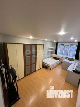 3-к квартира, вторичка, 70м2, 1/10 этаж