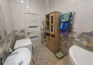 2-к квартира, вторичка, 57м2, 8/15 этаж