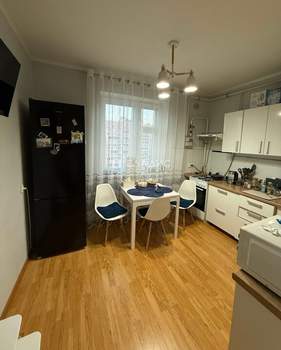 2-к квартира, вторичка, 56м2, 7/7 этаж