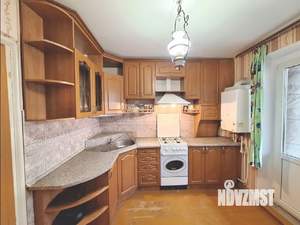 2-к квартира, вторичка, 64м2, 1/10 этаж