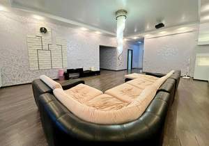 4-к квартира, вторичка, 161м2, 4/5 этаж