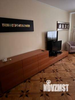 3-к квартира, вторичка, 113м2, 2/10 этаж